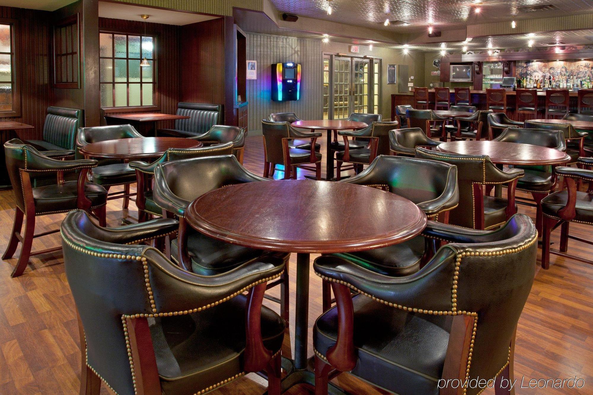 Hotel Ramada By Wyndham Uniontown Ristorante foto